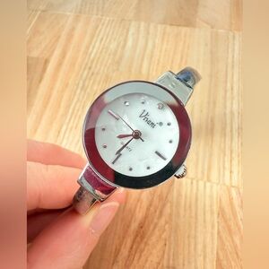 Vivani ladies silver tone cuff bracelet watch NEW BATTERY